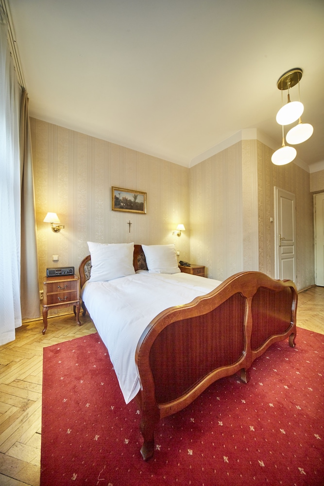 Hotel Pollera 8/37