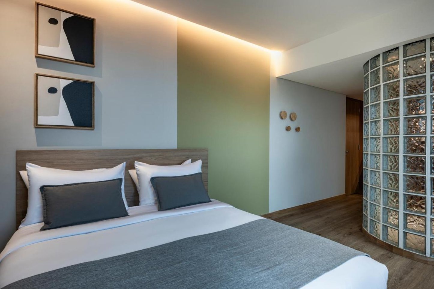 Heiss Hotel 18/46