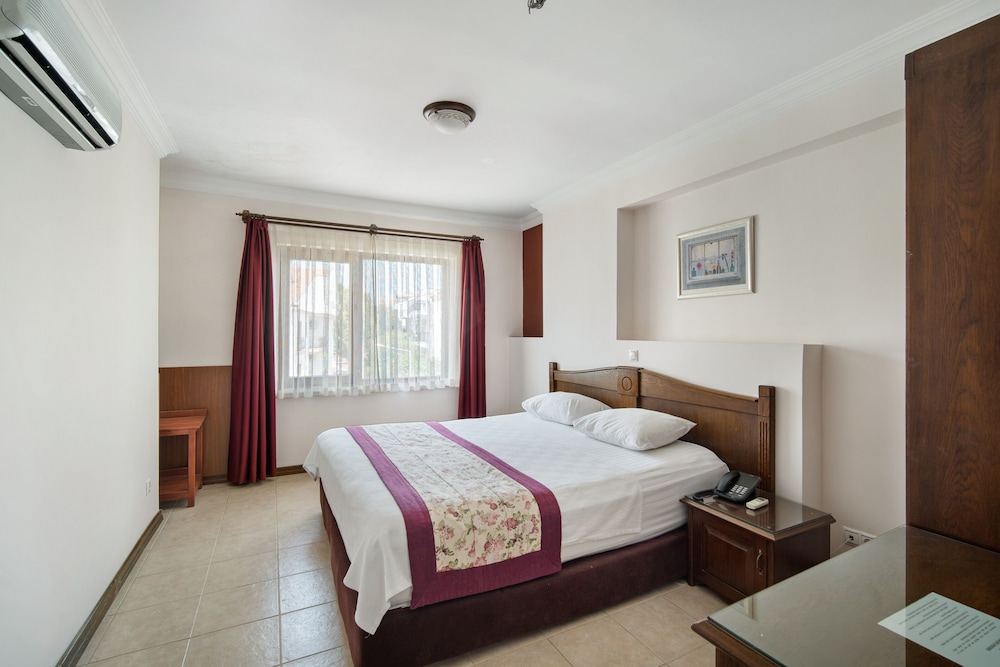 Fora Apart Hotel 13/49