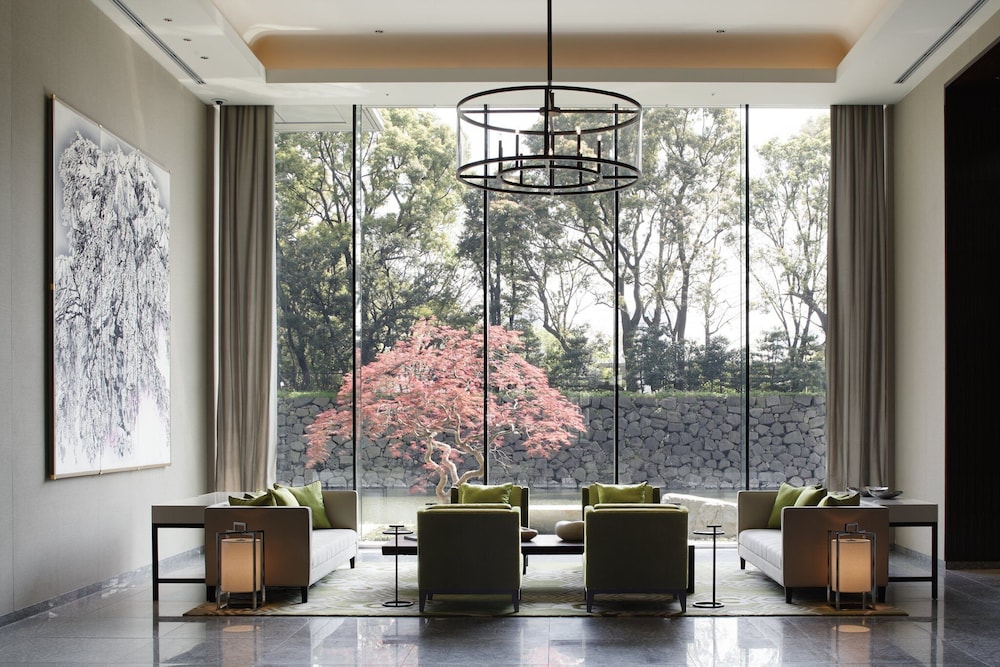 Palace Hotel Tokyo 7/87