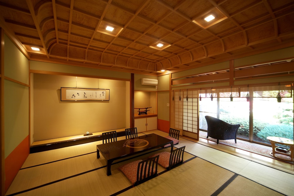 Sekitaitei Ishida 28/37