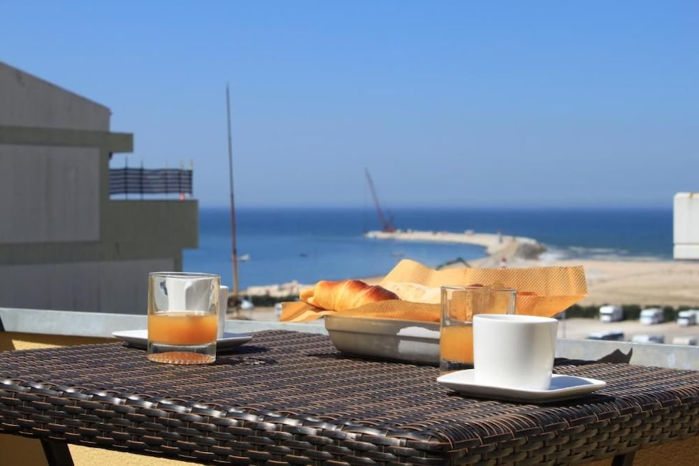 Lazza Hotel 34/45