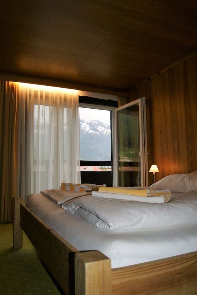 Hotel Lindenhof 42/72
