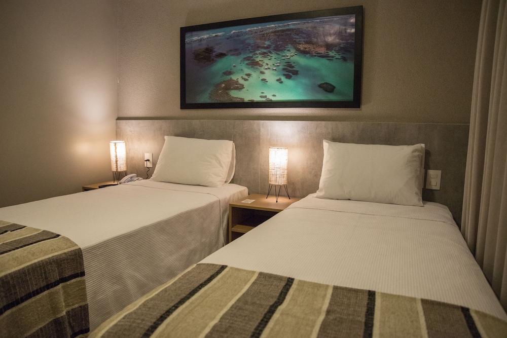 Amenit Pajucara Hotel 25/50