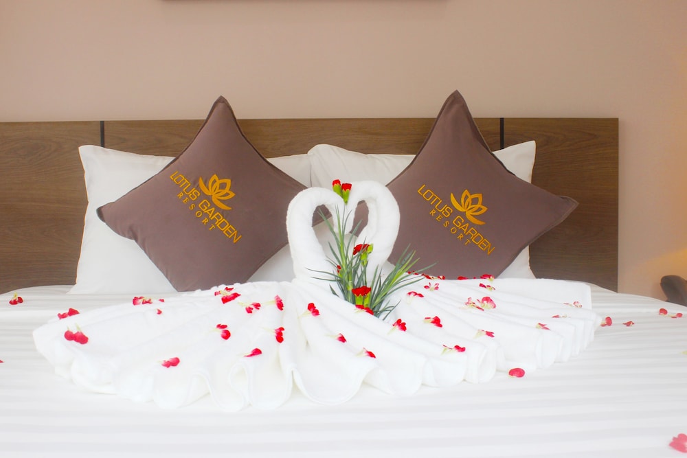Lotus Garden Resort 29/55