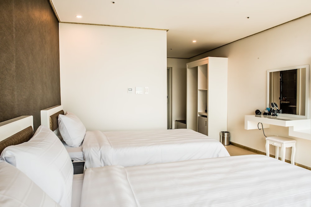 Virginia Hotel 22/50