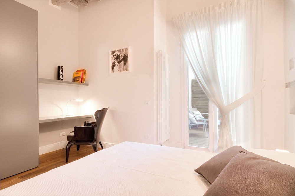 Mamo Florence - Zanobi s Apartment 14/45