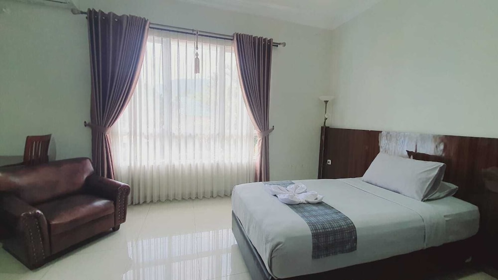 Aries Biru Hotel and Villa 23/49