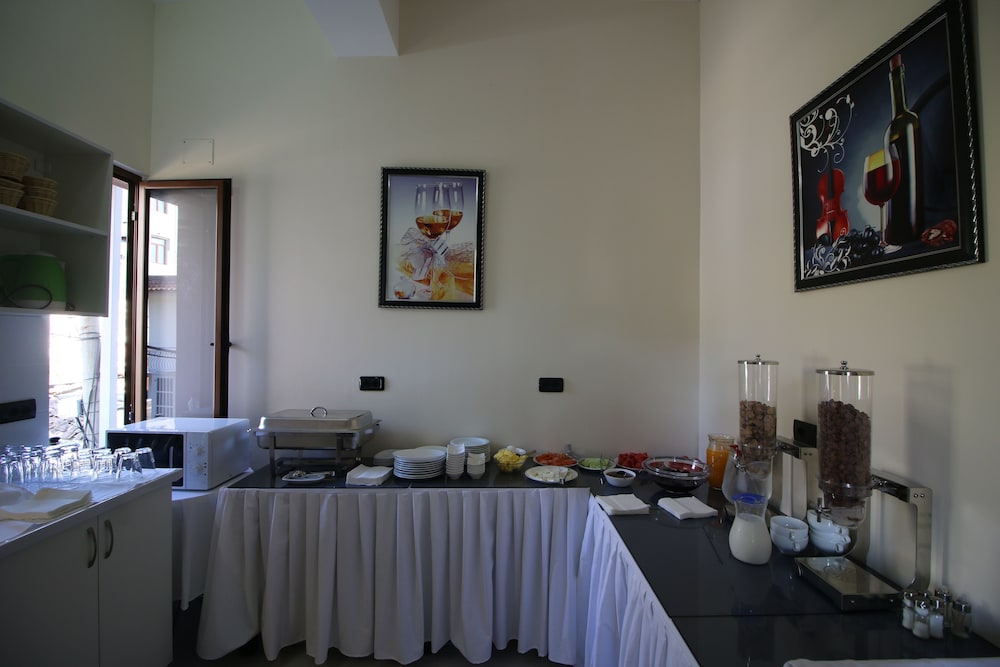 Hotel Orestiada 32/46