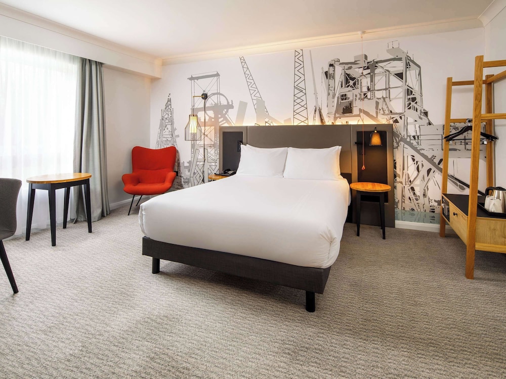 غرفة كلاسيكية بسرير مزدوج، Mercure Cardiff North Hotel 4/7