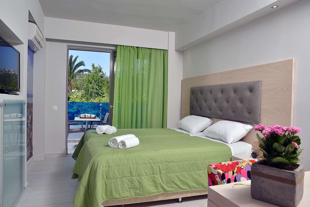 TRYP by Wyndham Corfu Dassia 21/69