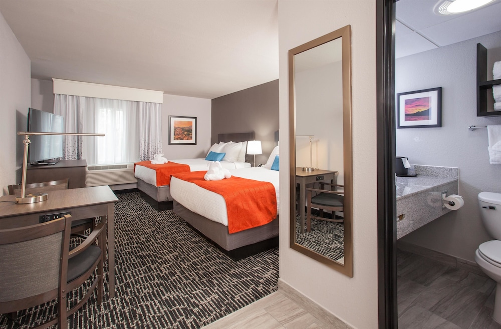 Best Western Plus Sun Canyon 14/43