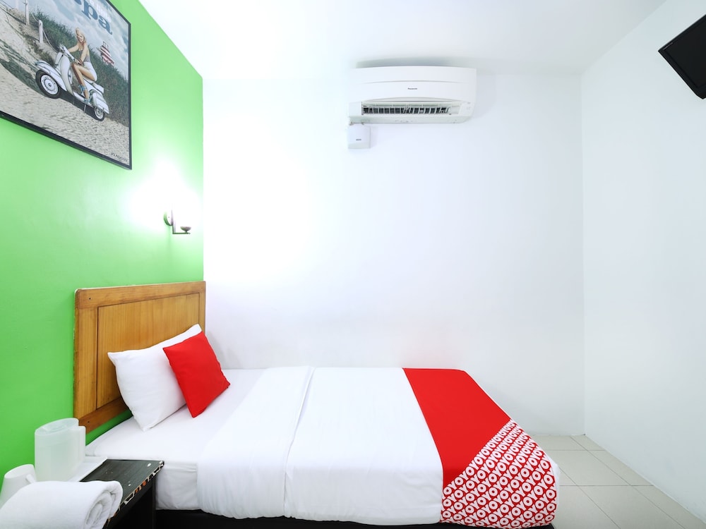 OYO 502 Midah Inn Puchong 18/37