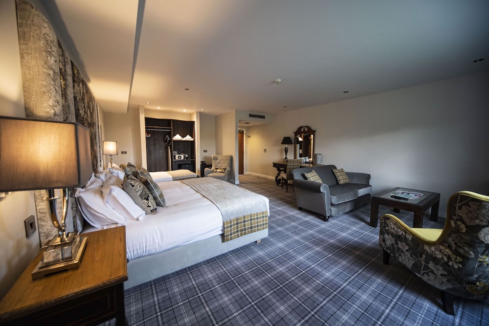 Peak Edge Hotel 23/65