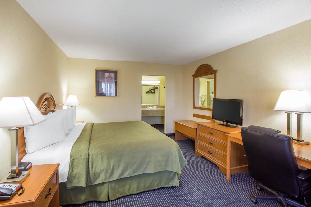 Quality Inn Americus 22/40