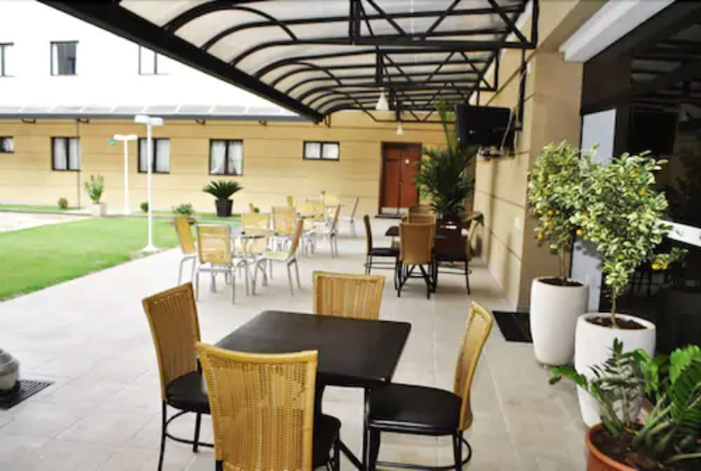 Hotel Santos Dumont 42/50