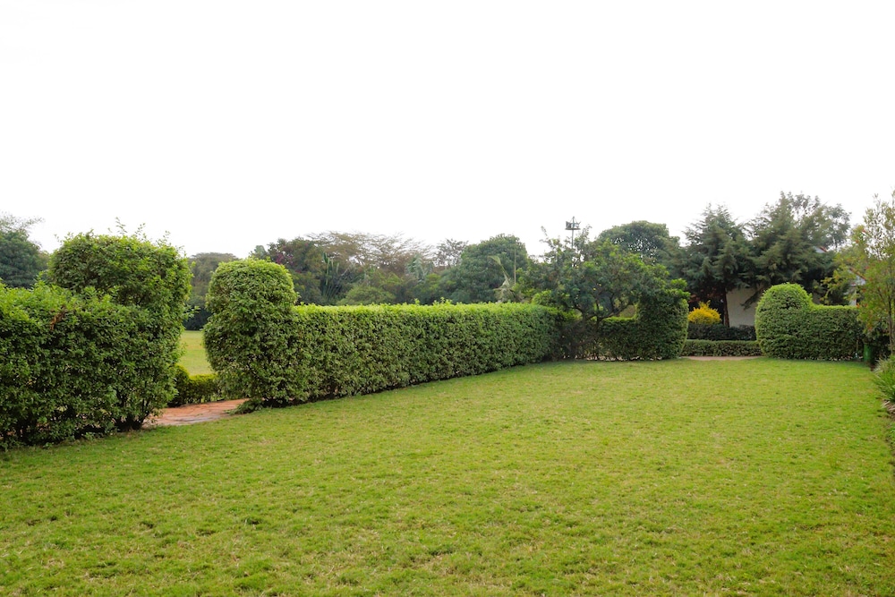 Sportsview Hotel Kasarani 68/71