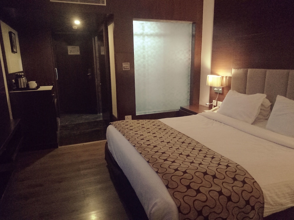 Renest Jaipur 13/49