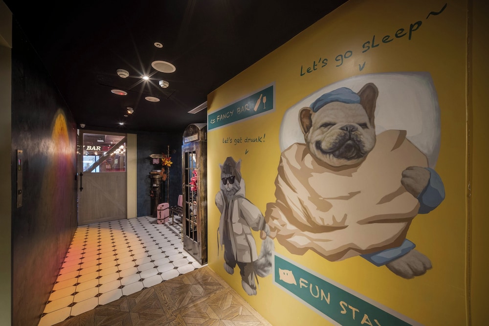 Fun Stay Inn Ximen 9/48
