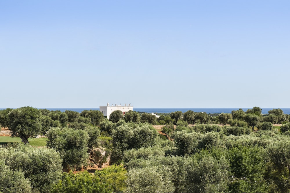 Rocco Forte Masseria Torre Maizza 70/78