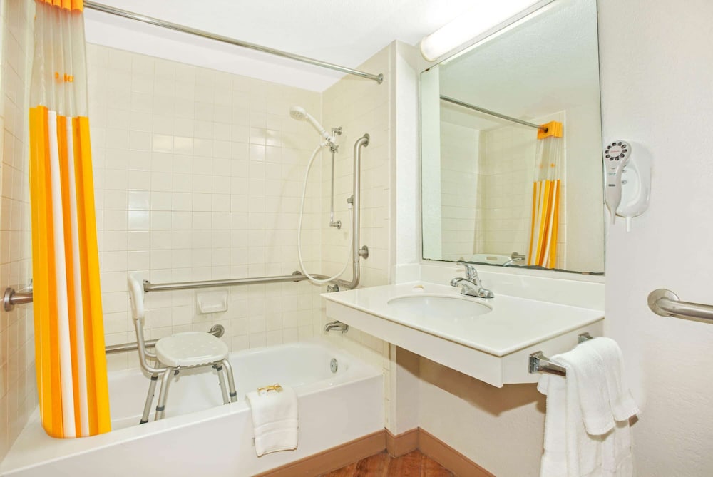 La Quinta Inn Victoria 19/53