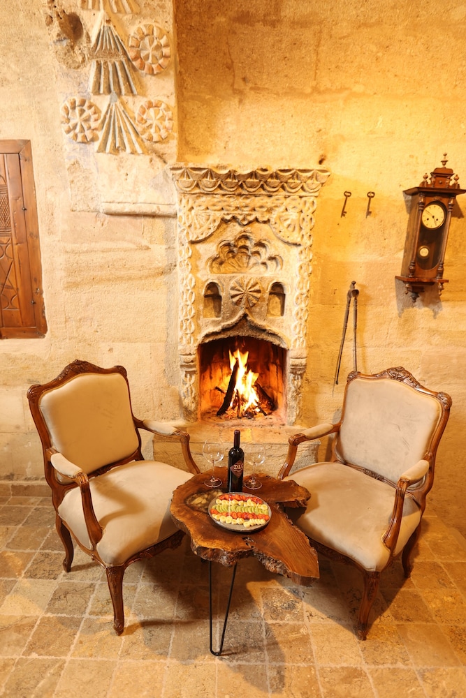 Kapalos Cave Hotel 32/47