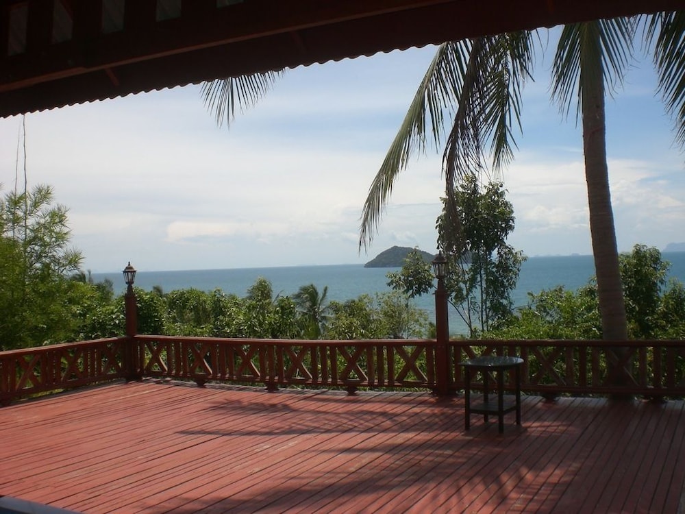 Golden Hill Resort 15/33