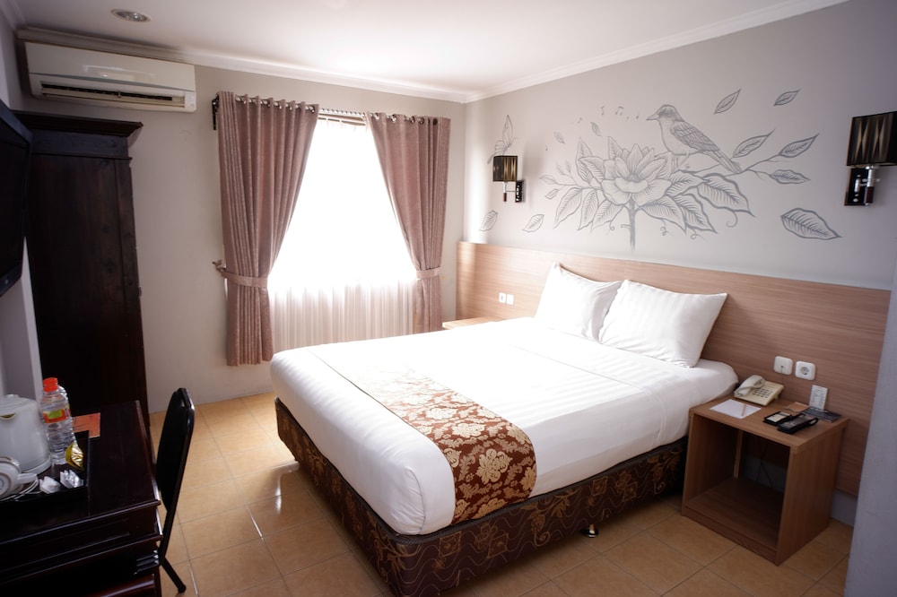 Front One Resort Yogyakarta 24/46