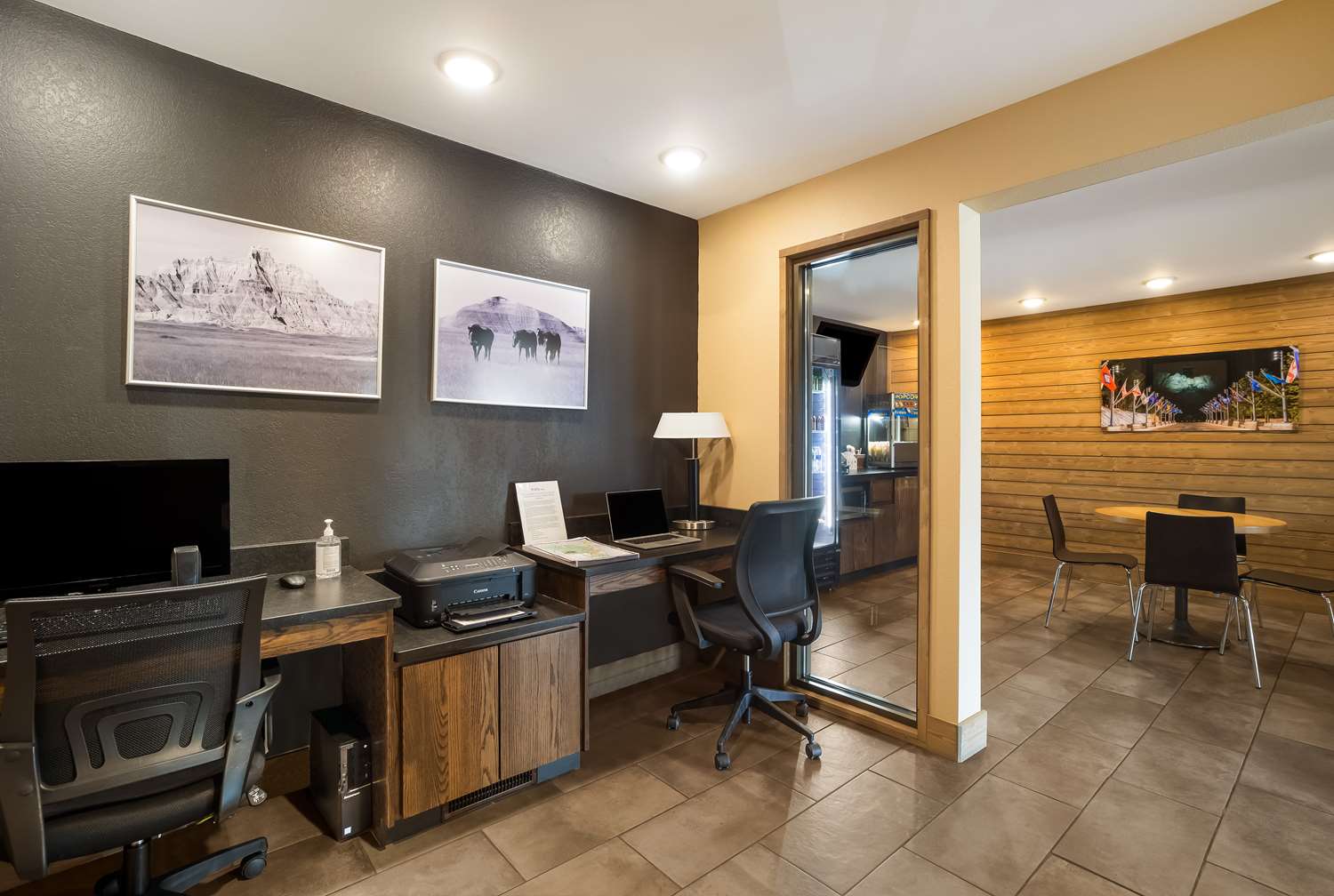 Best Western Plains Motel 46/49