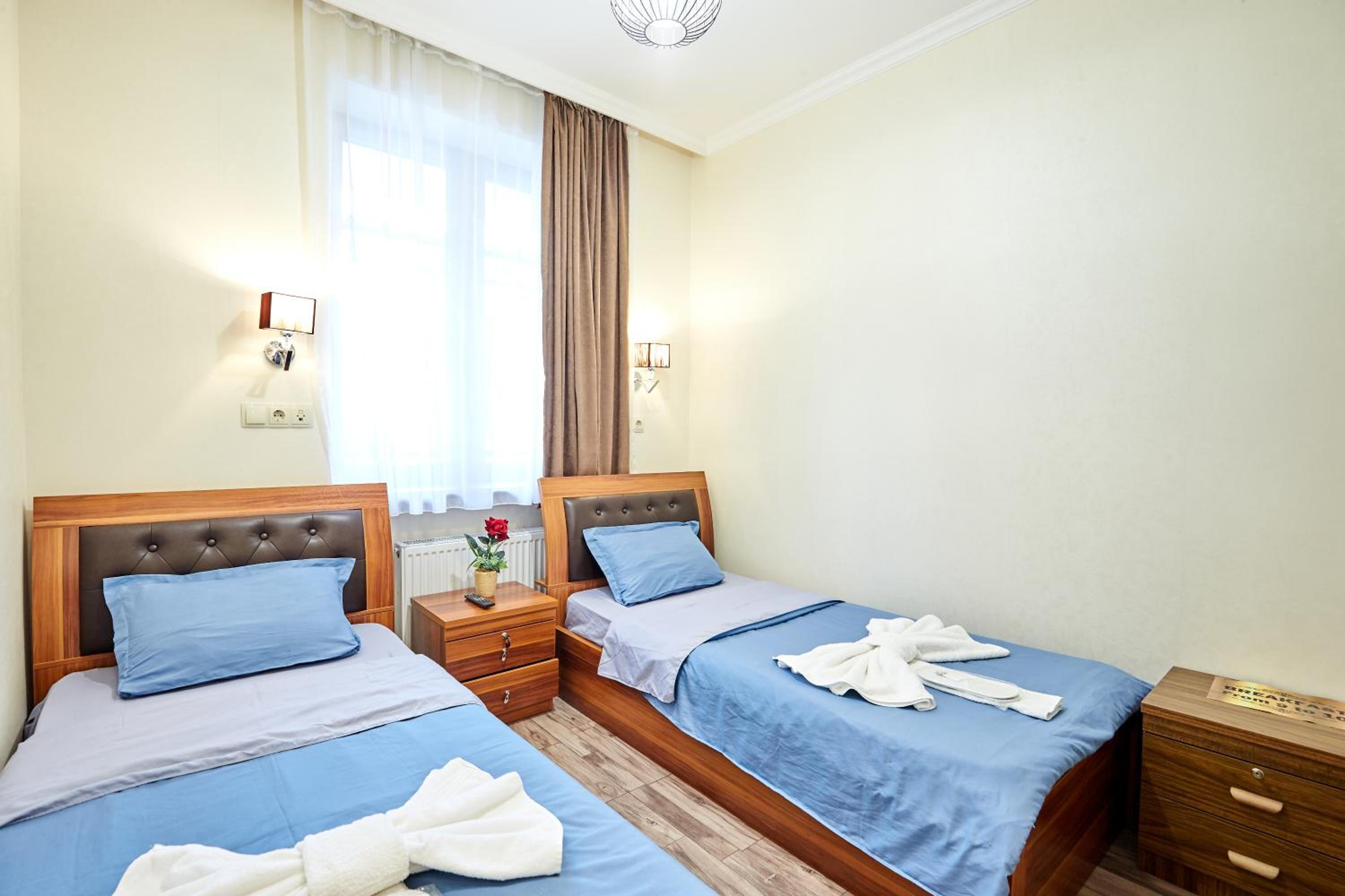 Diadema Hotel 16/70