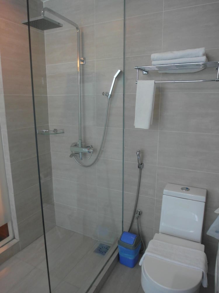 Ipoh French Hotel 10/53