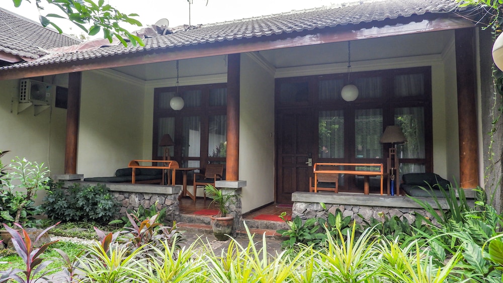 Rumah Mertua Heritage Yogyakarta酒店(Rumah Mertua Heritage Yogyakarta) 图片1