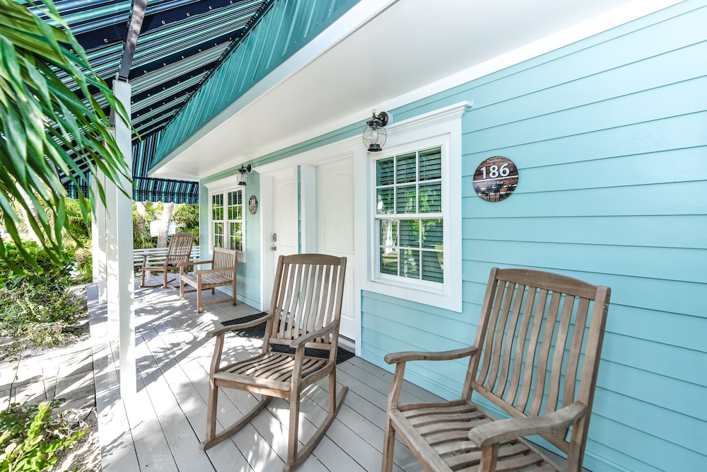 Tropical Breeze Resort 44/77