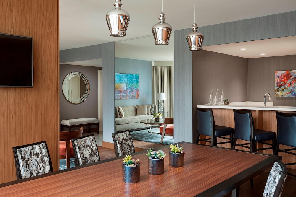 Vancouver Marriott Pinnacle Downtown 46/81