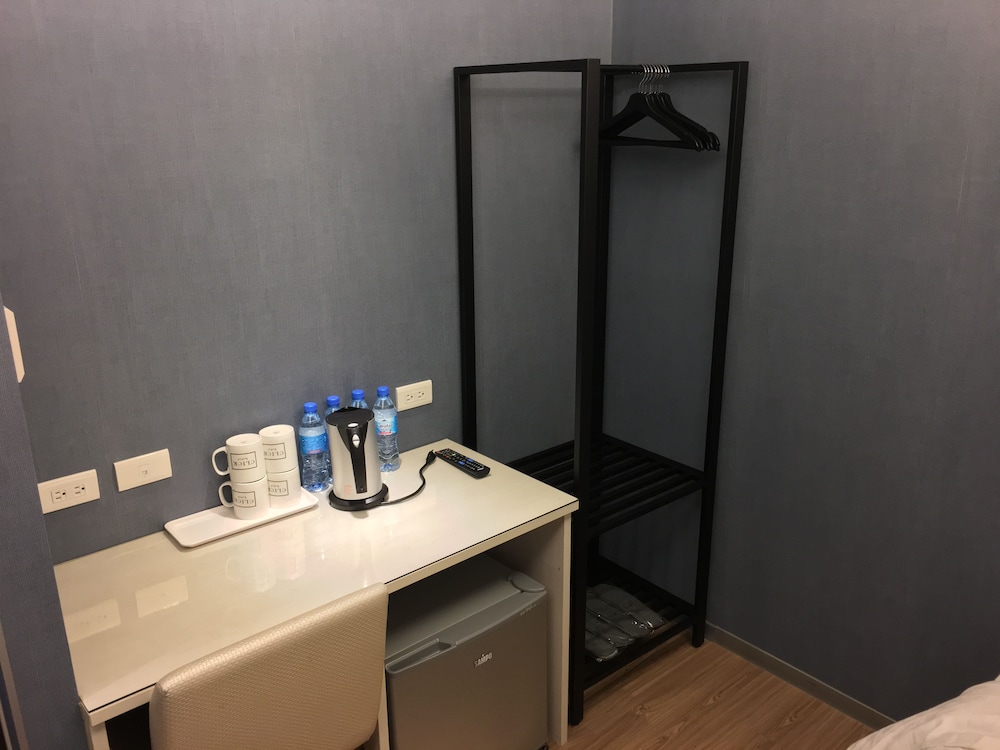 Click Hotel Taipei Main Station Branch 45/45