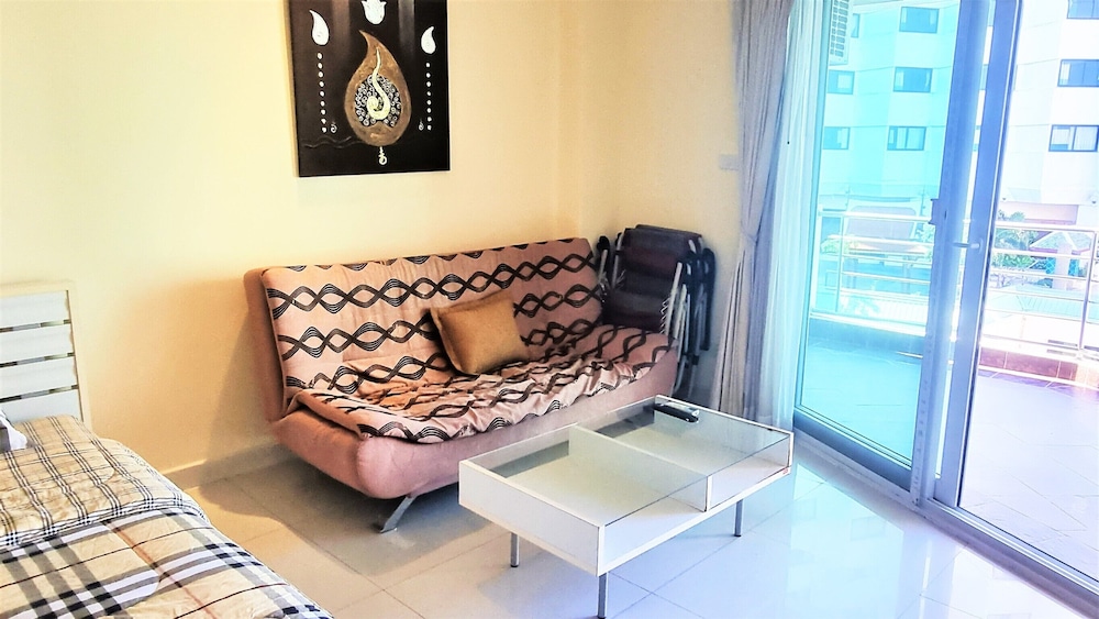 Jomtien Plaza Residence 41/50