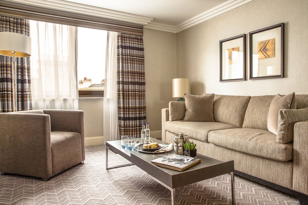 The Lowndes London – A Jumeirah Partner Hotel 31/46