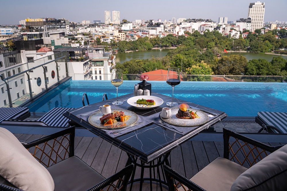 The Oriental Jade Hotel Hanoi 36/50