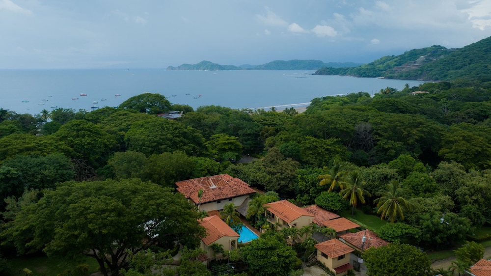 Villa Del Sueño 35/50