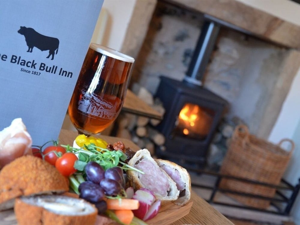 Black Bull Inn 25/40