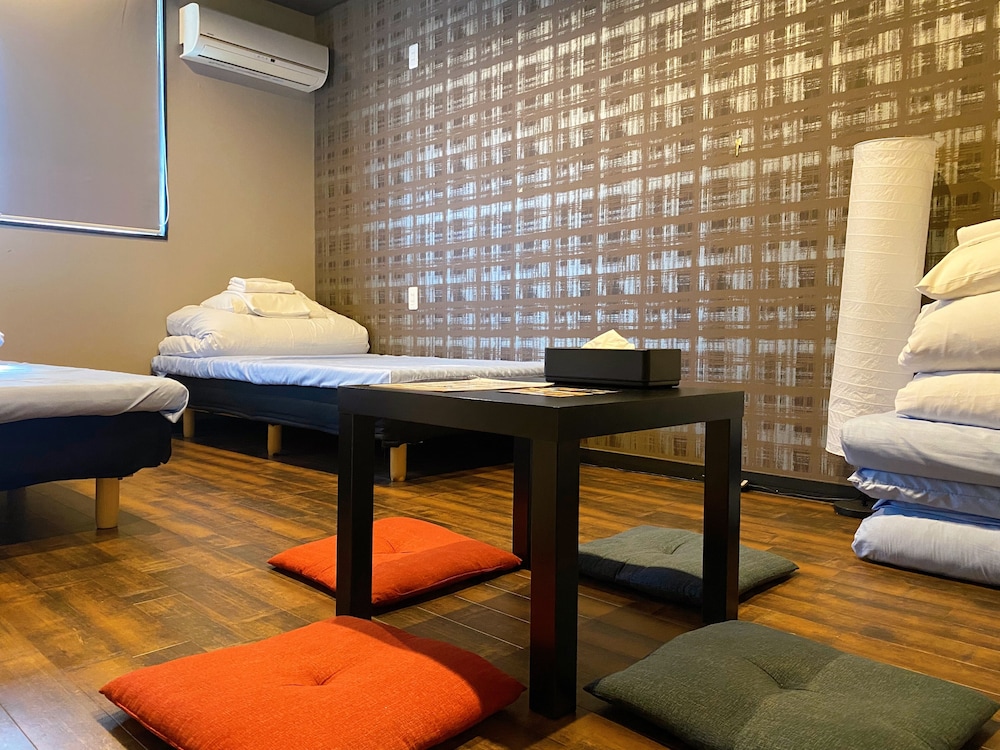 Hostel&Information Samurise 24/42