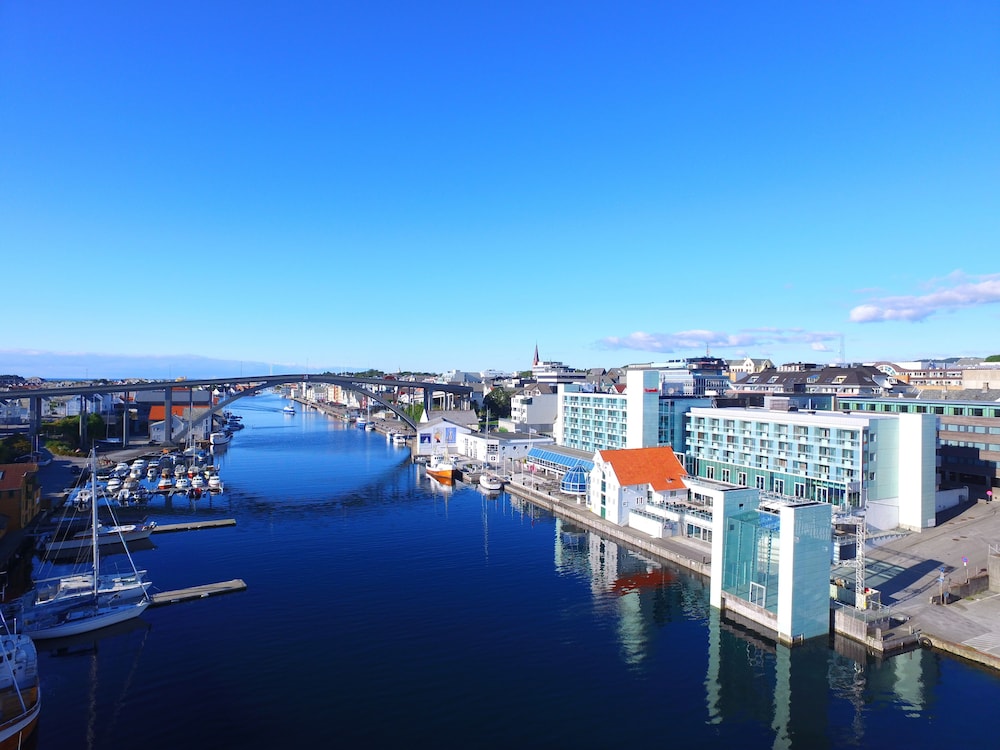 Quality Hotel Maritim 46/49