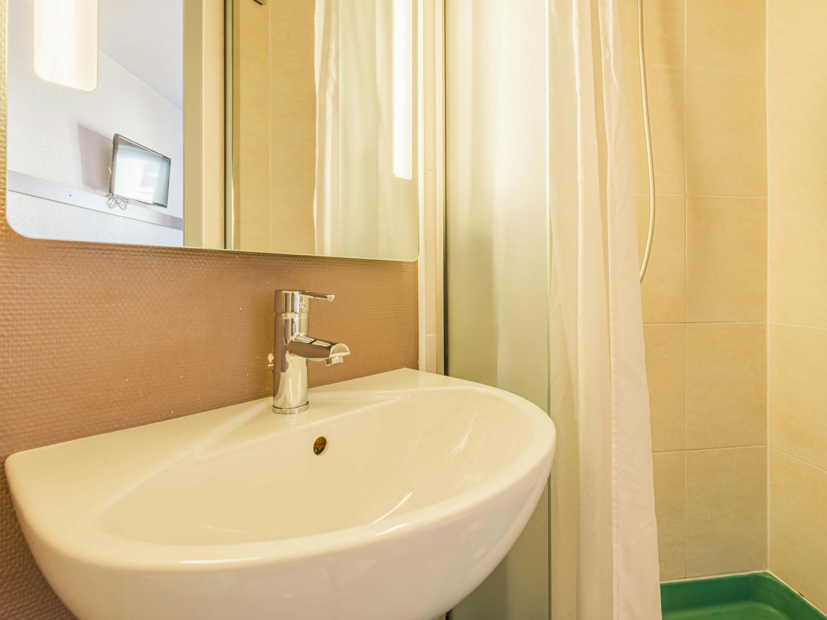 B&B Hotel Strasbourg Sud Ostwald 14/14