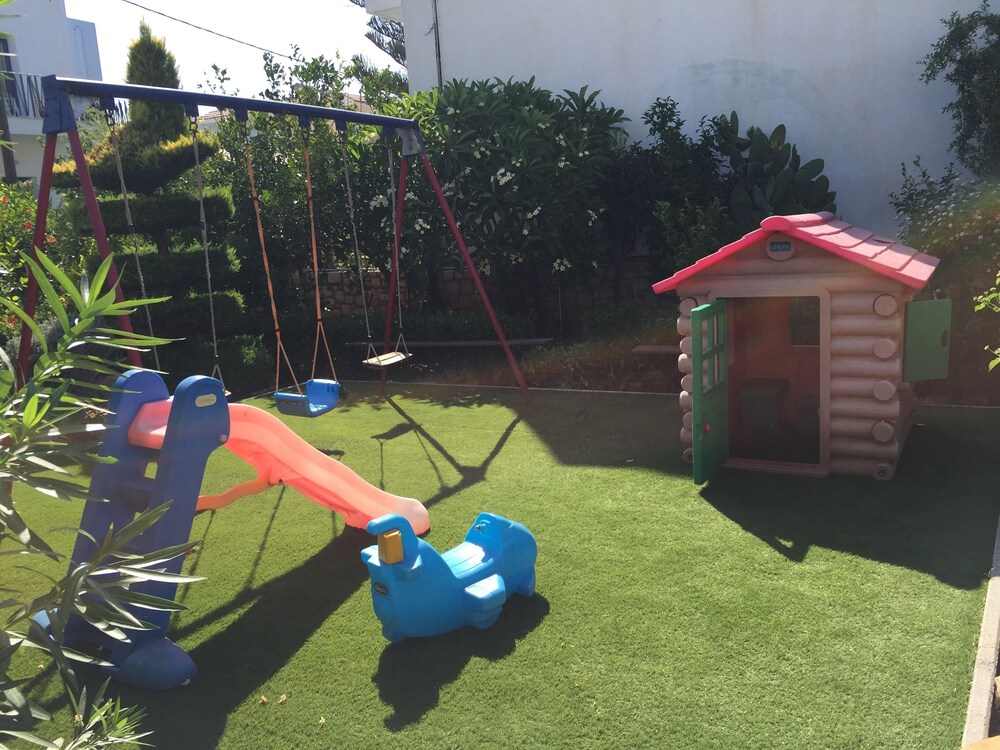 Evdokia Suites 33/58
