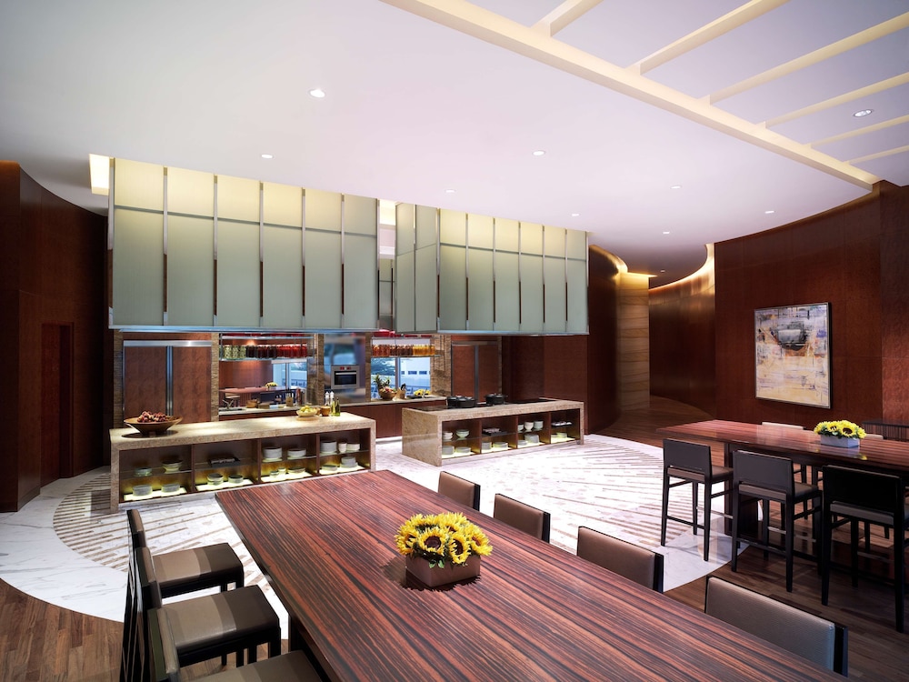GRAND HYATT KUALA LUMPUR 46/69