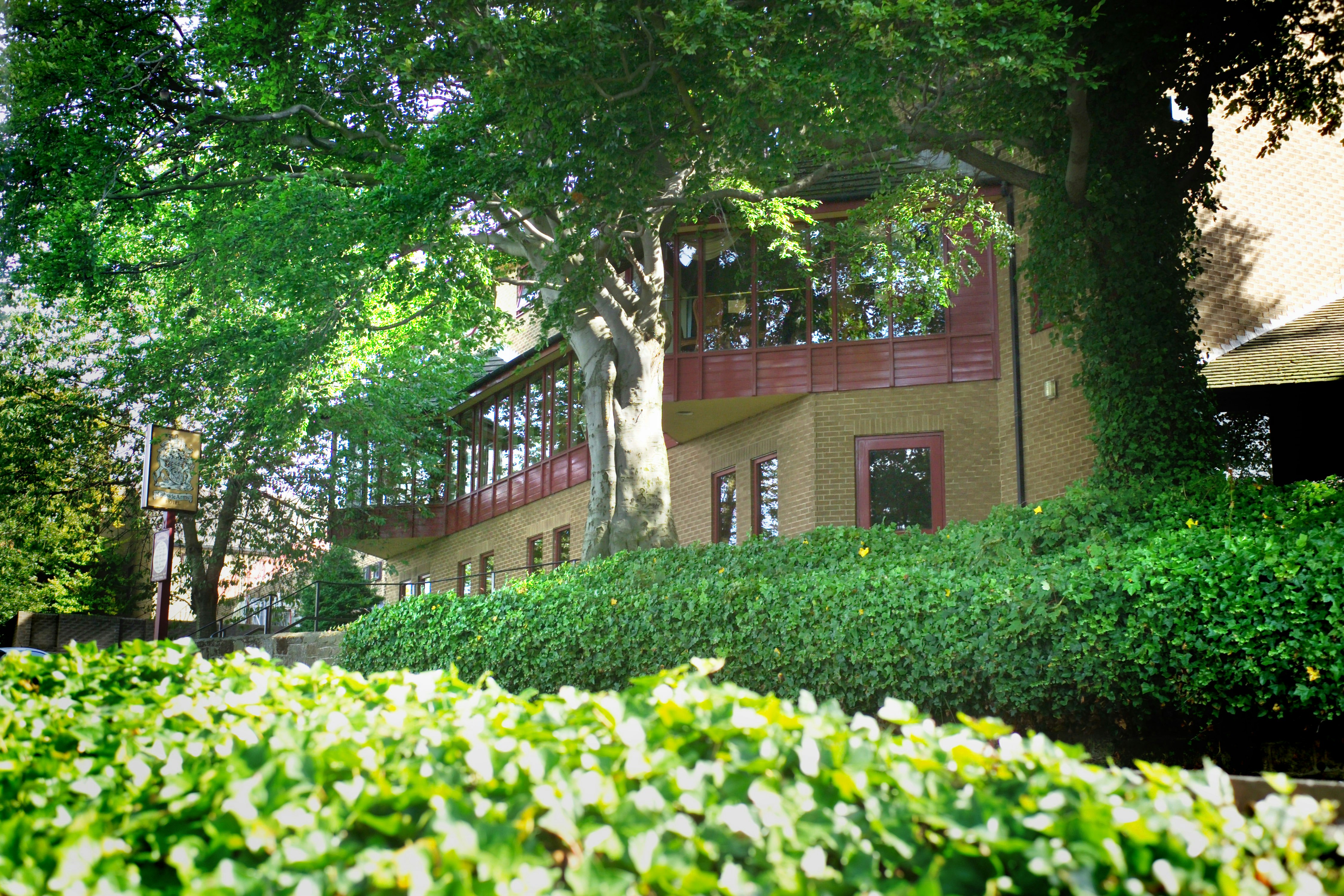 Gibside Hotel 39/41
