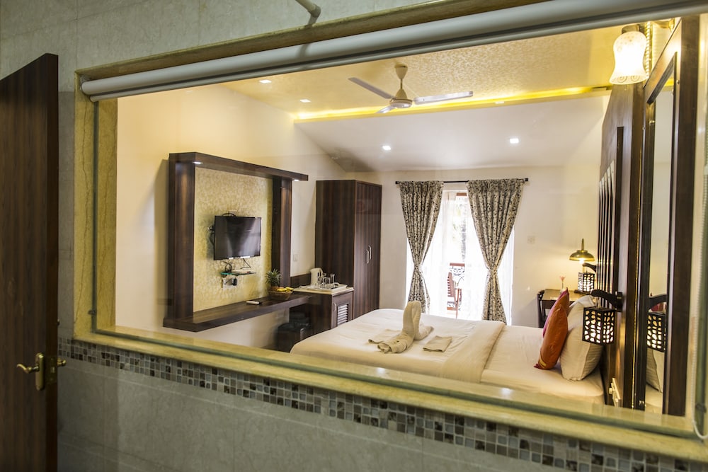 SHIKARA BEACH RESORT 13/41