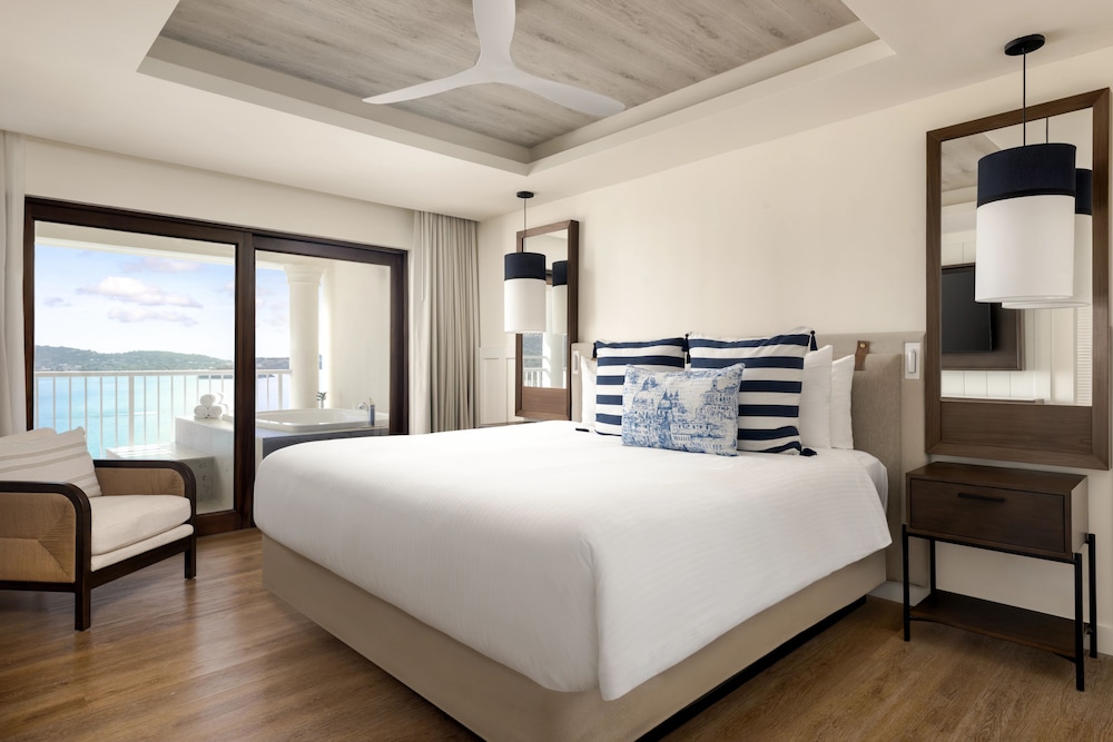 Presidential, Preferred Club, Suite, 2 King Beds