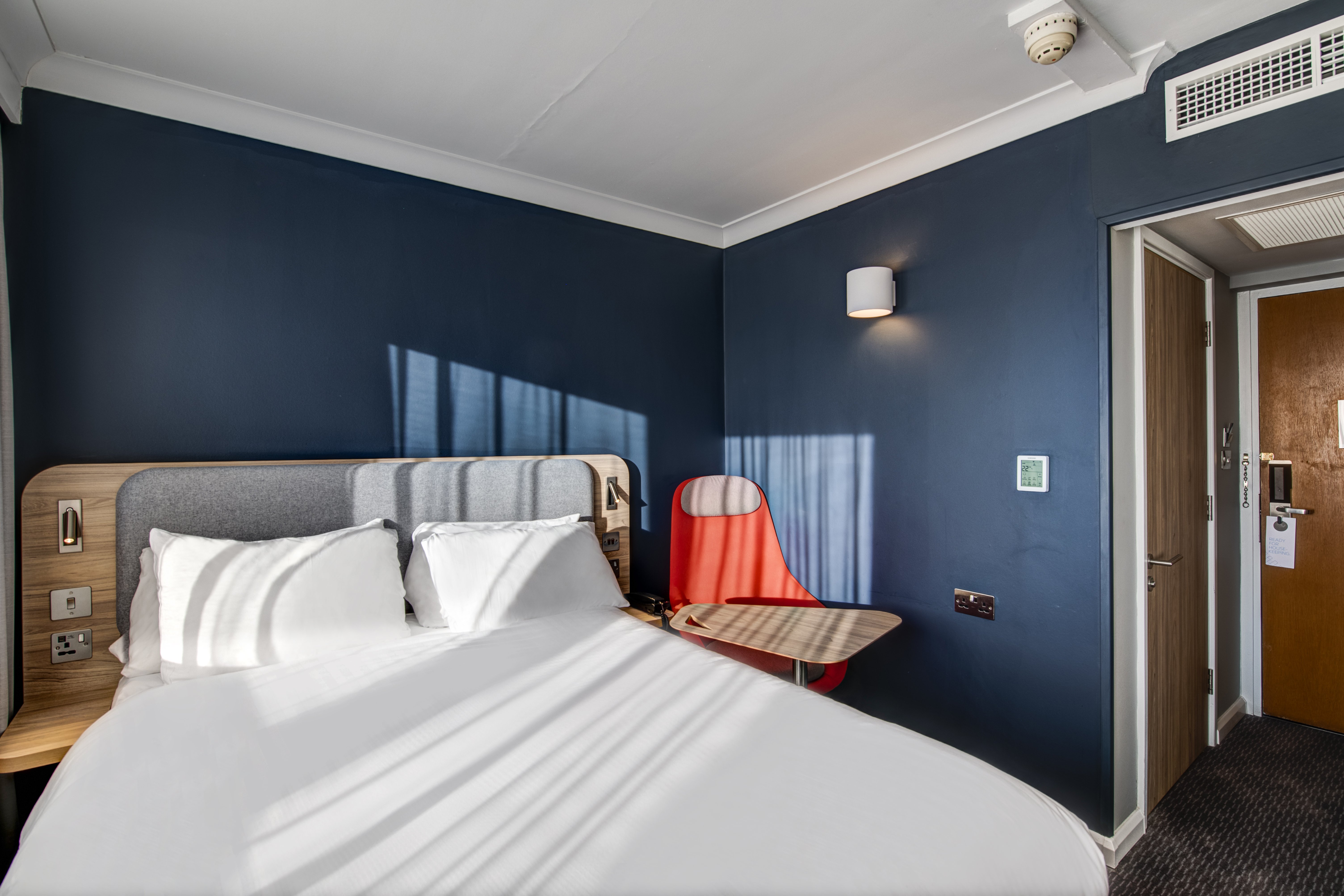 Room, Double Bed