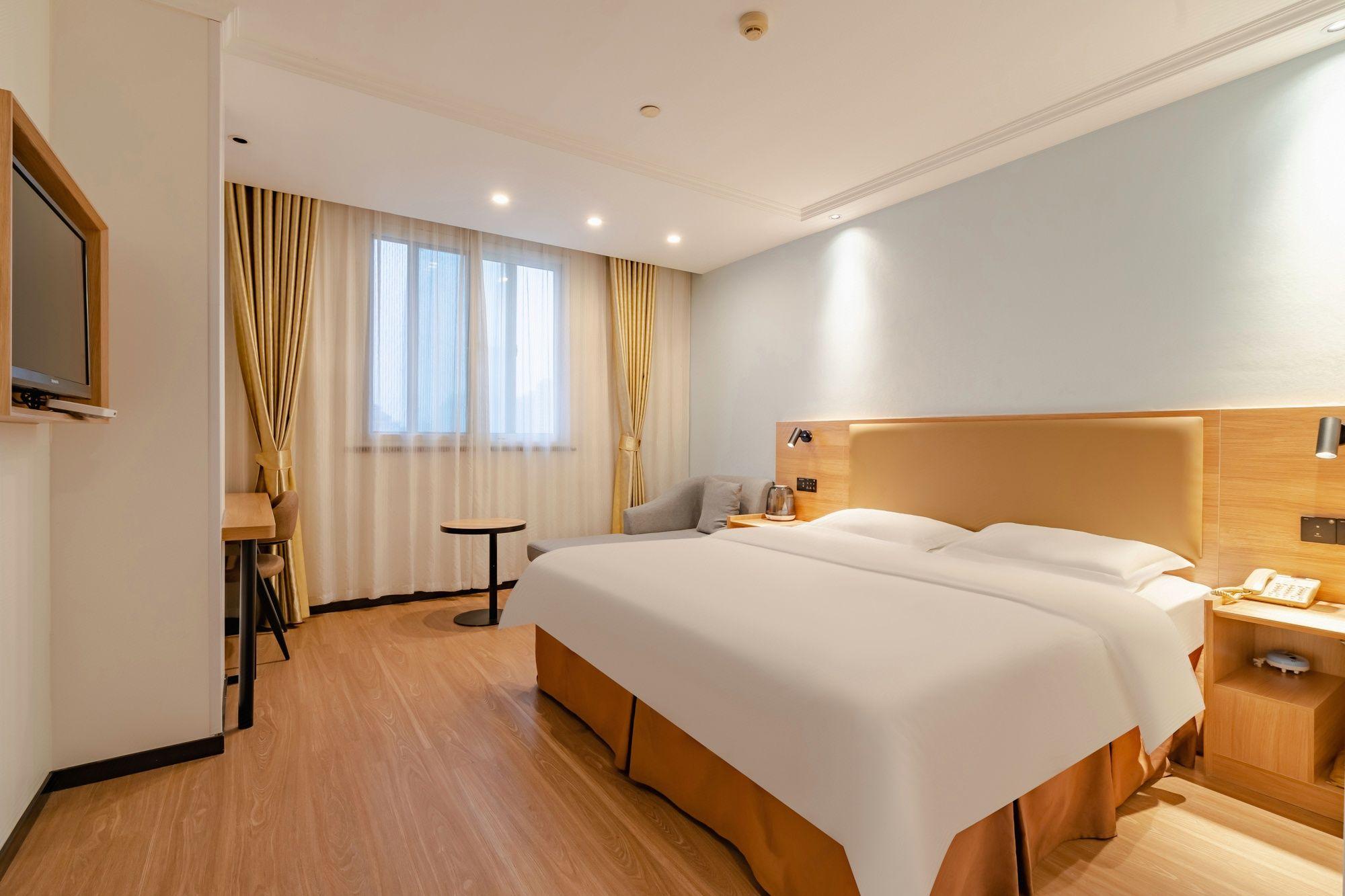 SUPERIOR, DOUBLE BED